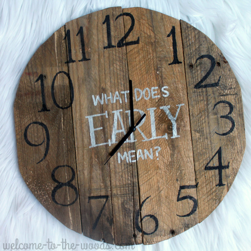 Come watch the video of how to make this diy clock with pallet wood. Super cool!