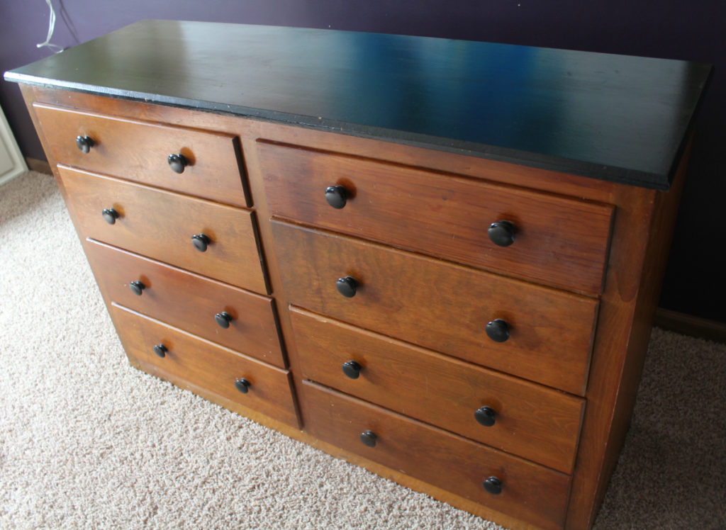 This old, outdated dresser gets a modern redo for a fab furniture flip you don't want to miss!